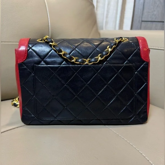 CHANEL Rare Vintage Timeless CC Bicolor single flap bag - Picture 4 of 15